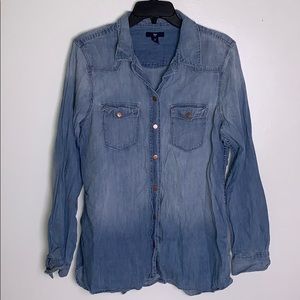 Gap Chambray Button Down